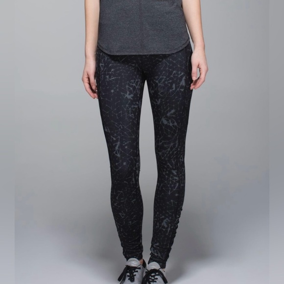 Lululemon Speed Tight - Picture 1 of 13